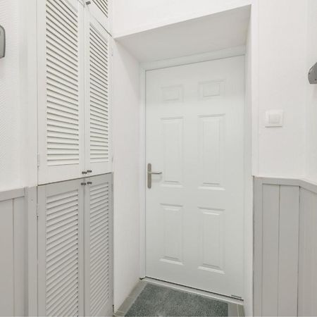 Dom & House - Apartamenty Kamienica Sopocka 150 Metrow Od Plazy Сопот Екстериор снимка